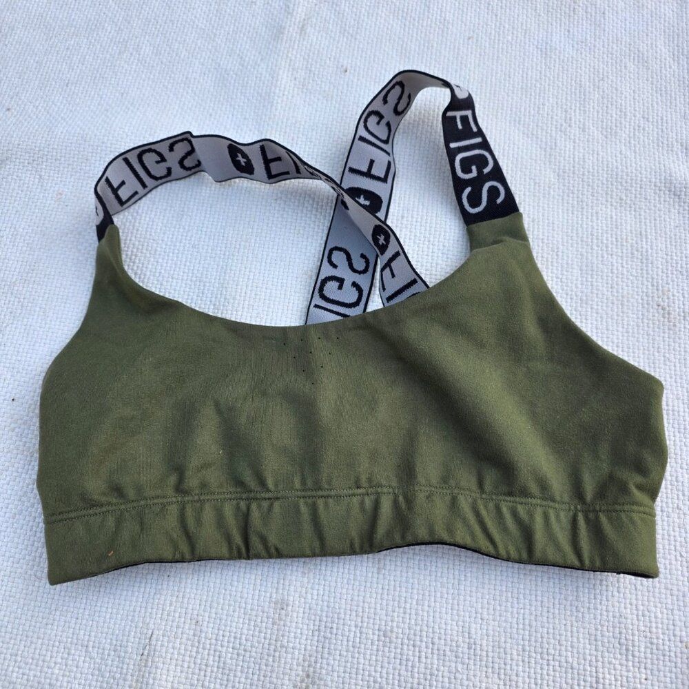 Figs sports bra green